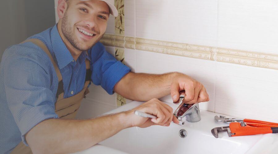 Handle or spout repair in Moorland, IA
